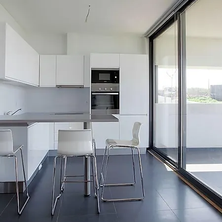מלון In Portugal With Sea View Pool